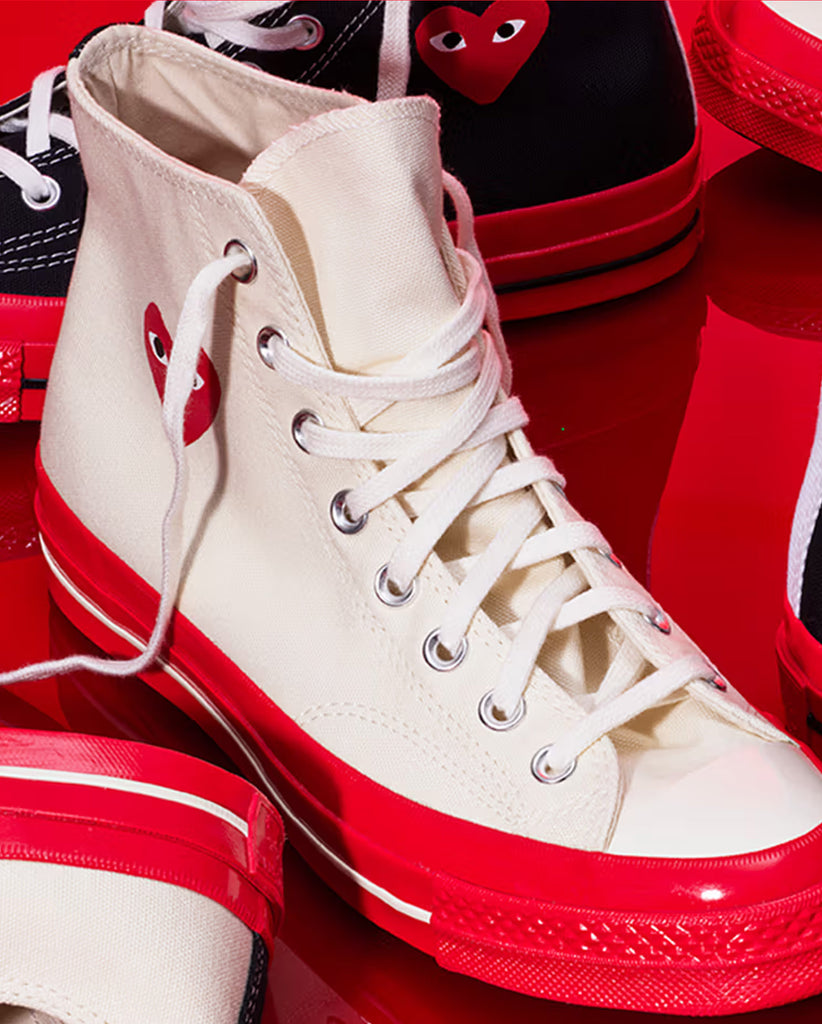 CHUCK TAYLOR HIGH RED SOLE WHITE – FABRIC