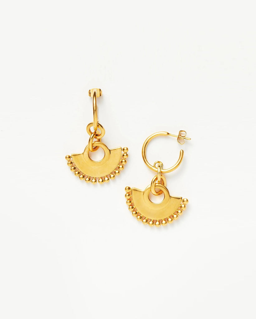 ZENYU CHANDELIER HOOP EARRINGS / GOLD FABRIC