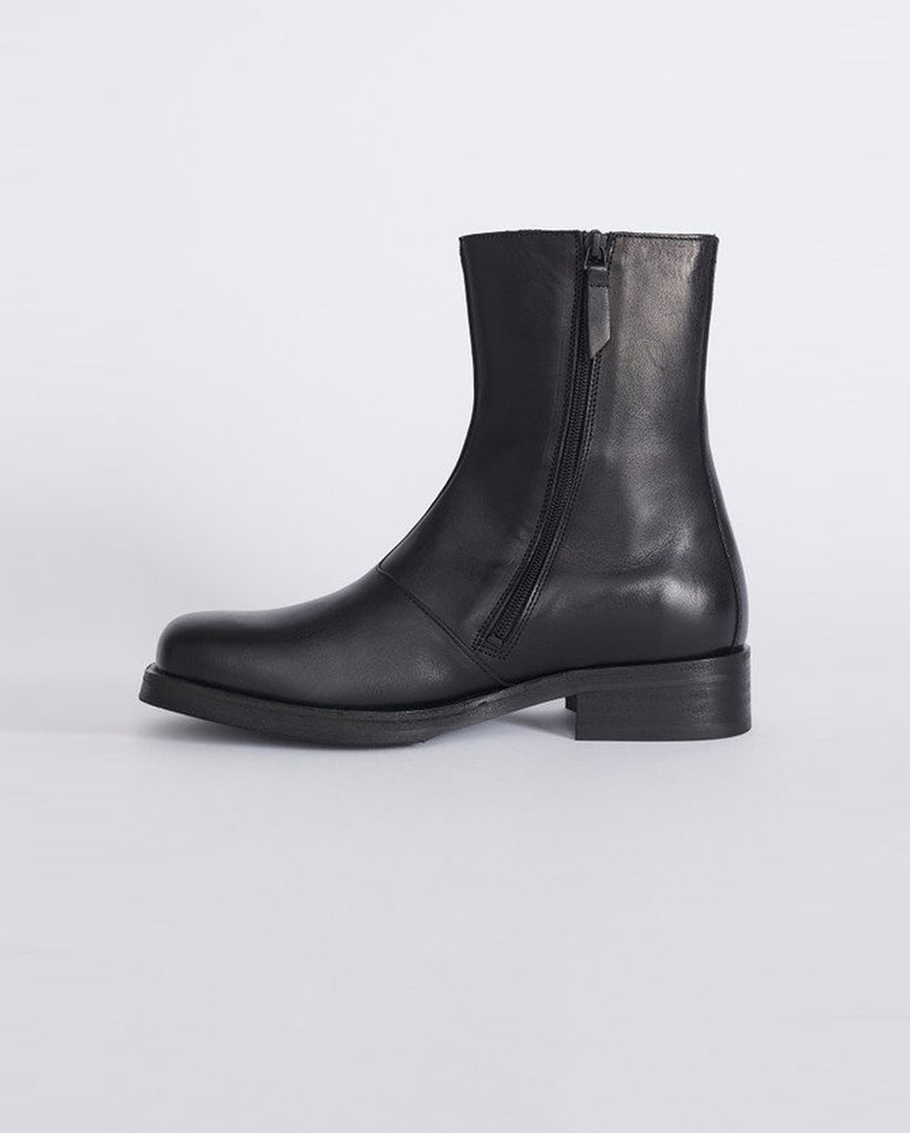 CAMION BOOT / BLACK – FABRIC