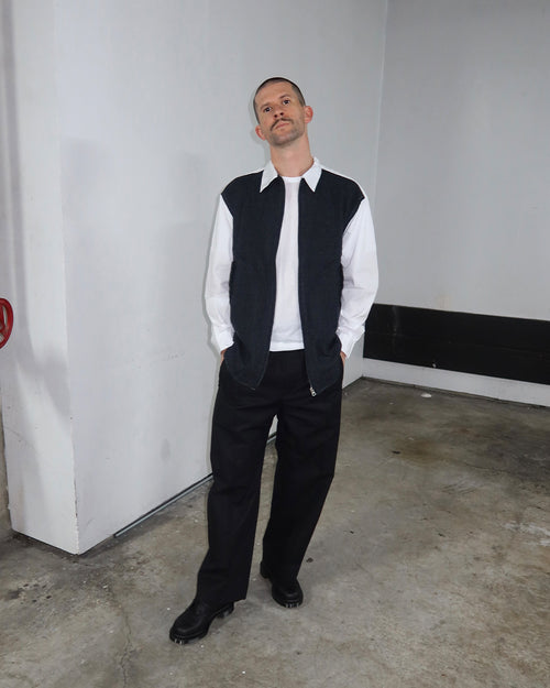 P010 / TROUSERS / BLACK