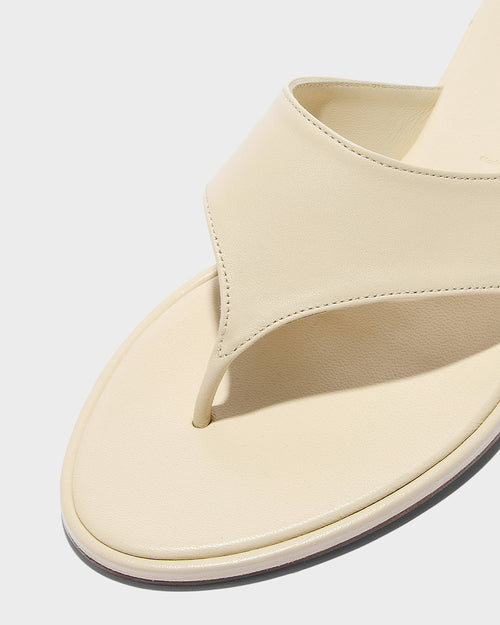AMAYA LEATHER SANDALS / CREAMY
