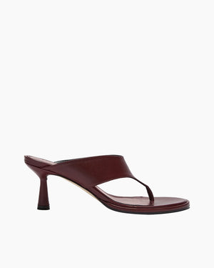 OLENNA LEATHER THONG SANDALS / PORT