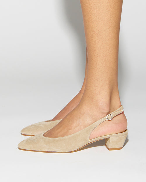 CELESTE SUEDE SLINGBACK PUMPS / SAND