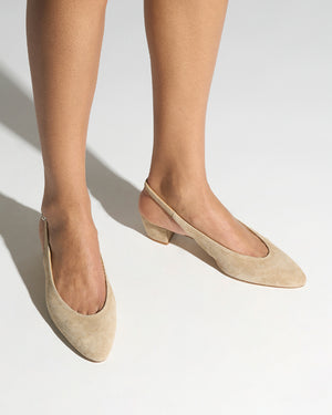 CELESTE SUEDE SLINGBACK PUMPS / SAND