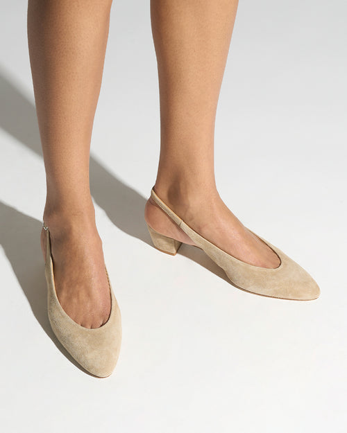CELESTE SUEDE SLINGBACK PUMPS / SAND