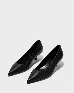 CARI POINTED-TOE PUMPS / BLACK