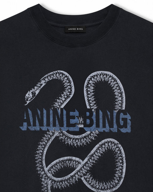 LILI TEE SNAKE / WASHED BLACK