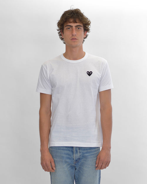 T064 UNISEX BLACK HEART T-SHIRT / WHITE