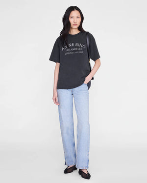 CADE TEE MELROSE STENCIL / WASHED BLACK