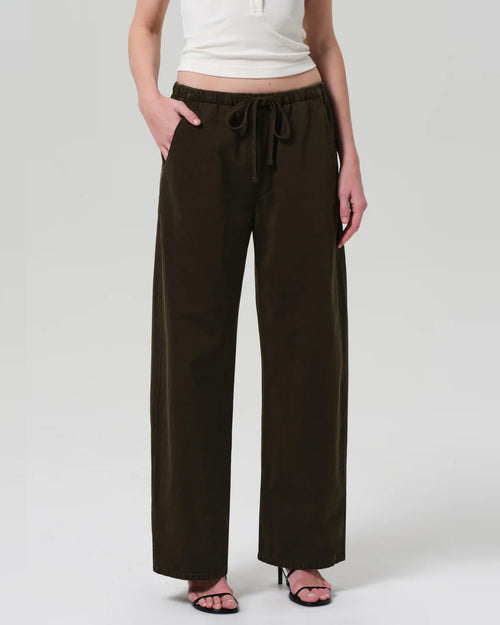 AURORA PULL ON TROUSER / DARK OLIVE