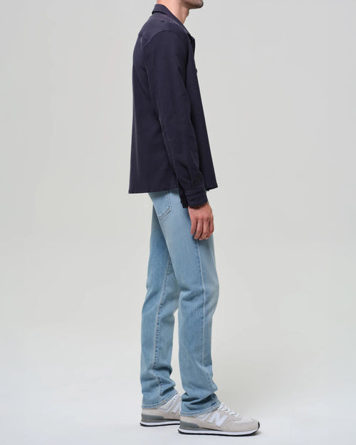 GAGE SLIM STRAIGHT PERFORM FIT / LIGHT WASH