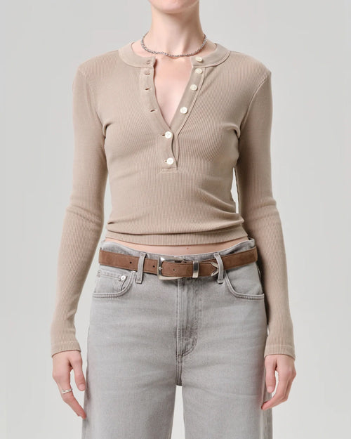 VARRA HENLEY / SANDATLAS