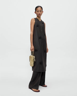 TAILORED EMBELLISHED LONG DRESS / DARK BROWN