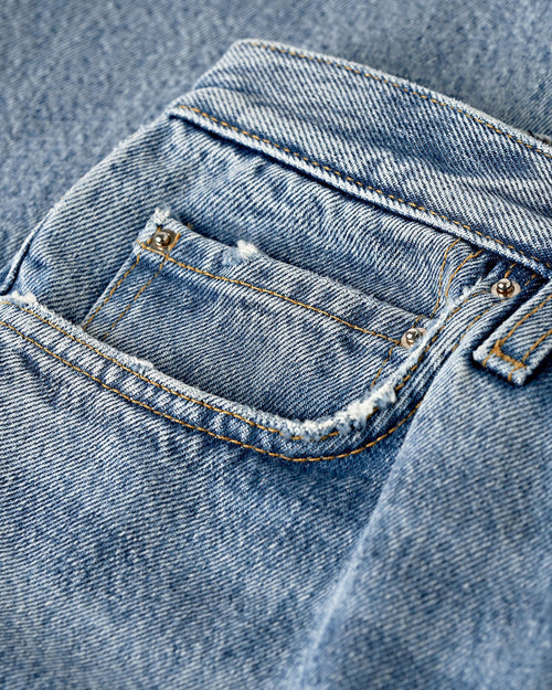 CLASSIC CUT DENIM / WORN BLUE