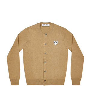 N065 WOMENS WHITE HEART CARDIGAN/ CAMEL (L)