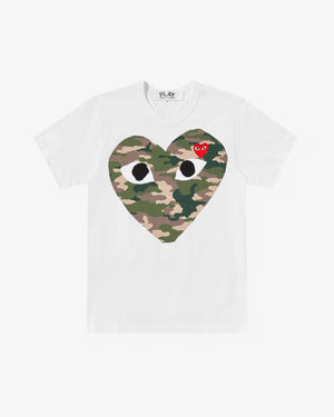 T242 UNISEX BIG CAMO HEART PRINT T-SHIRT / WHITE