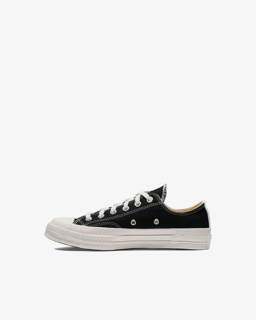 CHUCK TAYLOR LOW SMALL RED HEART / BLACK