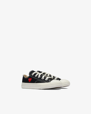 CHUCK TAYLOR KIDS SMALL RED HEART LOW/ BLACK