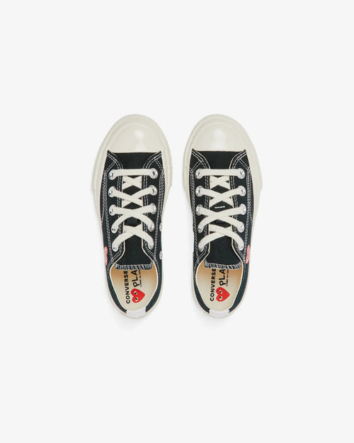 CHUCK TAYLOR KIDS SMALL RED HEART LOW/ BLACK