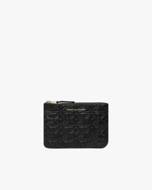 SA810E EMBOSSED ZIP POUCH / BLACK