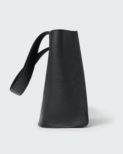DOUBLET REFLECTION TOTE / DARKEST NAVY