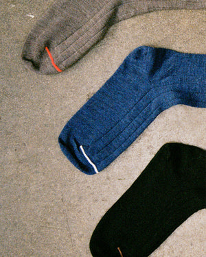 TIP TOE MERINO KNEE HIGH SOCKS / GREY / CHERRY TRIM