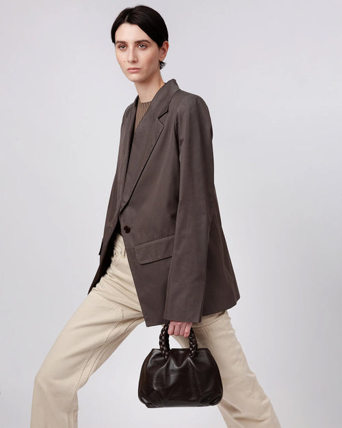 BOMBON M SUPPLE SHINY HANDBAG / WARM TAUPE