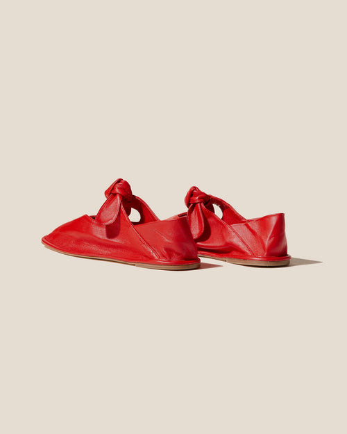 LLASADA SUPPLE SHINY FLAT / RUBY