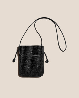 TERRA RAFFIA SQUARE-FLAT CROSSBODY BAG / BLACK