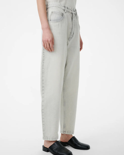 JURA CARROT DENIM PANT / PUMICE