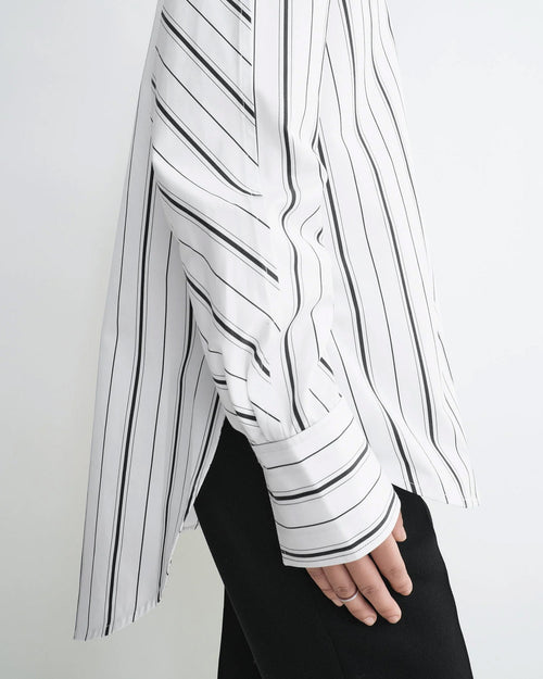 KIMONO-SLEEVE STRIPED SHIRT / WHITE BLACK