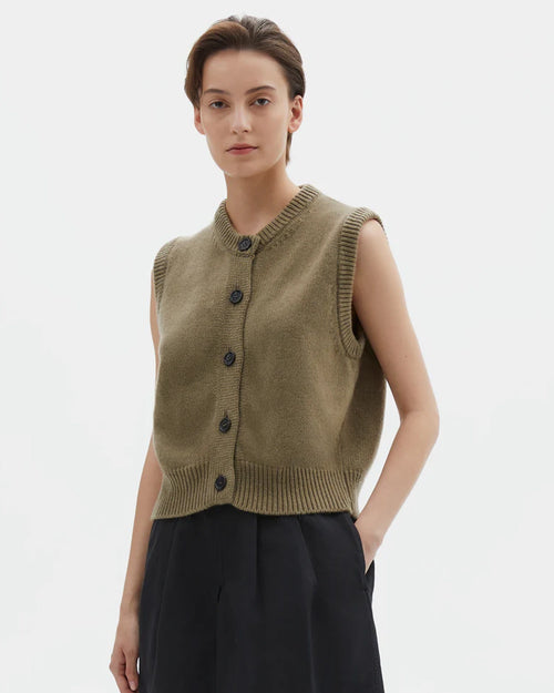 KNITTED GILET / LICHEN