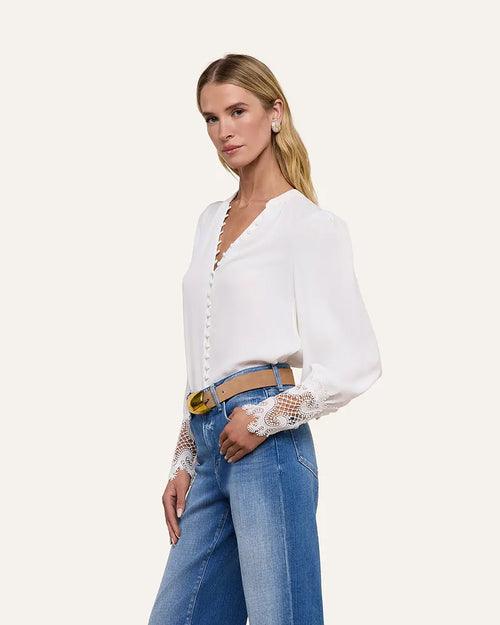 AVA LACE CUFF BLOUSE / IVORY
