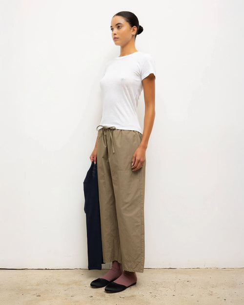 LAURA SLIM FIT TEE / WHITE