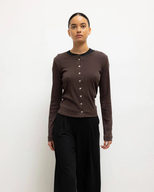 POINTELLE CLASSIC CREW CARDIGAN / CHOCO