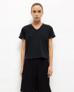 MARGO V NECK / BLACK