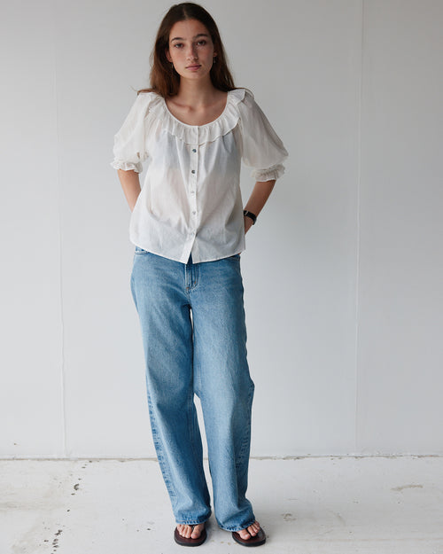 BON RUFFLE BLOUSE / CREAM