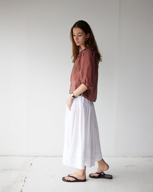 BON RUFFLE BLOUSE / MAPLE