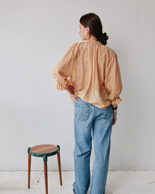 JANE BLOUSE / CAMEL