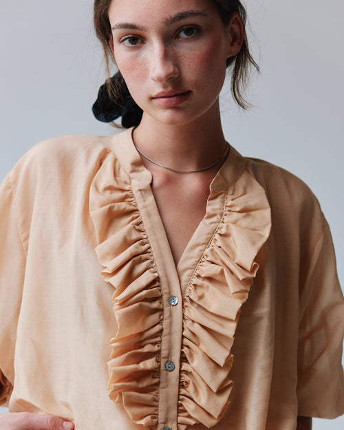 JANE BLOUSE / CAMEL