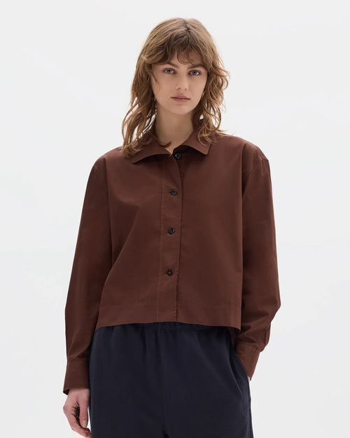 MHL ASYMMETRIC ROUND COLLAR SHIRT / CHESTNUT