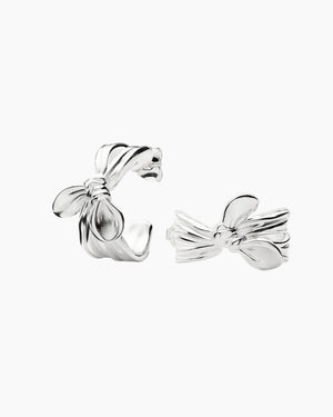 MARK GONG BOW HOOP EARRINGS / SILVER