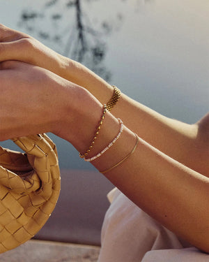 MICRO PEARL BEADED BRACELET / GOLD