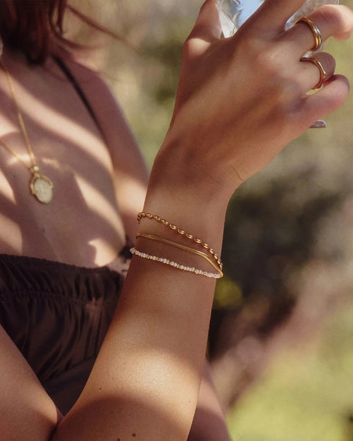 MICRO PEARL BEADED BRACELET / GOLD