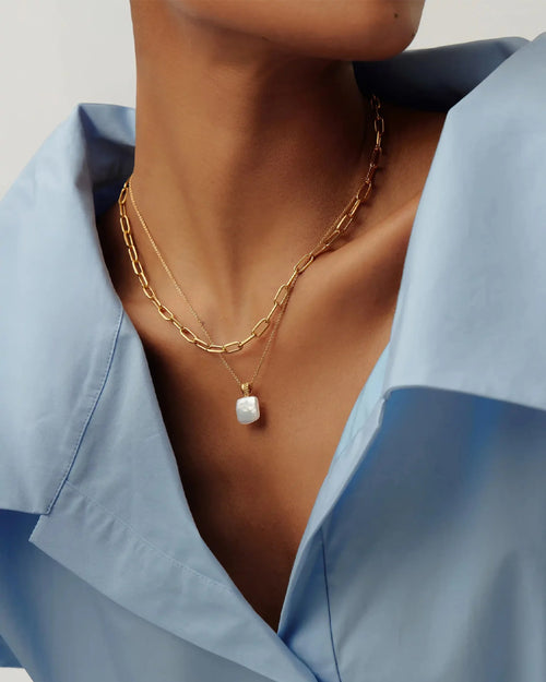SQUARE PEARL BAYA PENDANT NECKLACE / GOLD