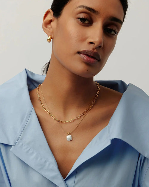 SQUARE PEARL BAYA PENDANT NECKLACE / GOLD