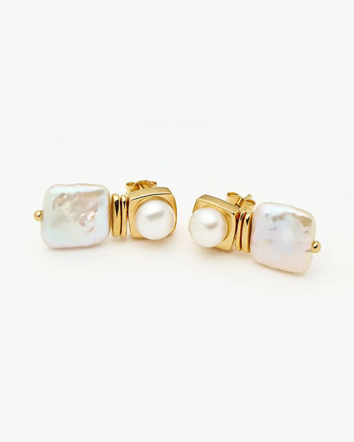 SQUARE PEARL STUD EARRINGS / GOLD
