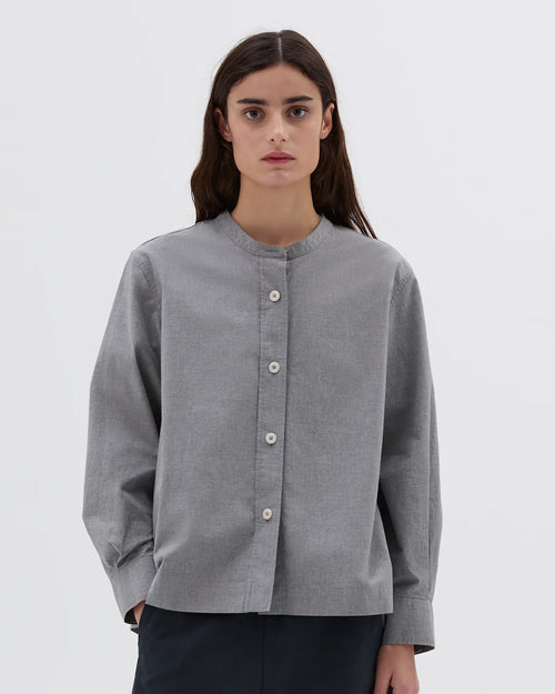 MHL BUTTON THROUGH COLLARLESS SHIRT / GREY