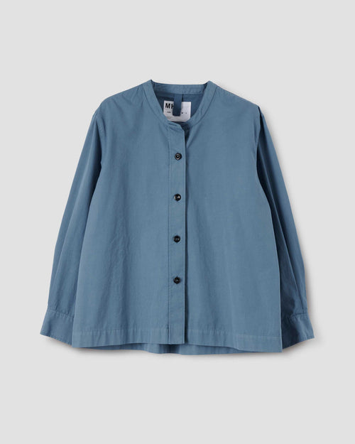 MHL BUTTON THROUGH COLLARLESS SHIRT COMPACT / UNIFORM BLUE