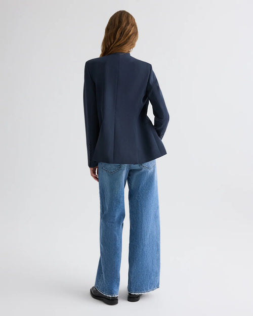 BUTTONED UP BLAZER / INSIGNIA BLUE